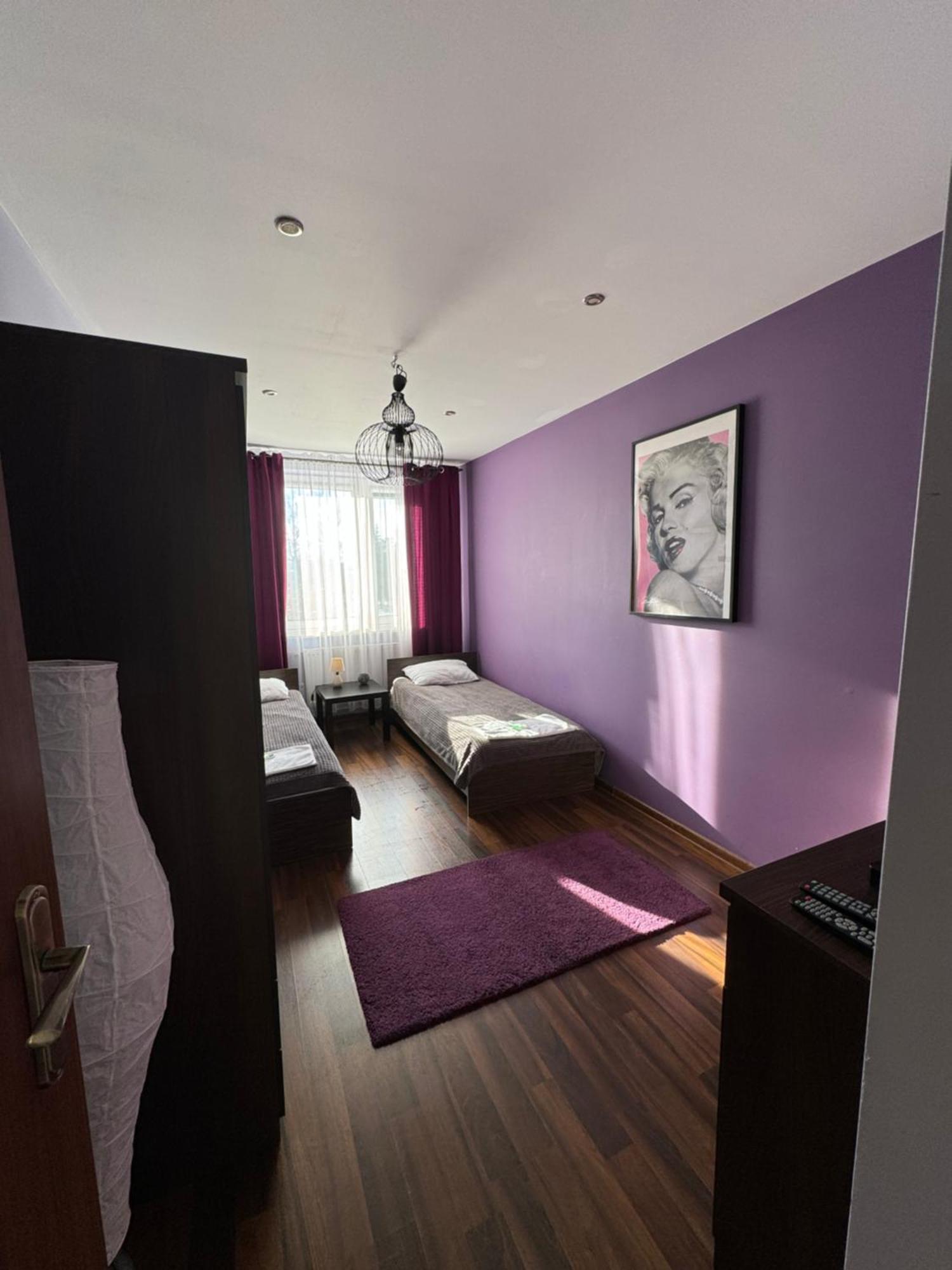 Apartament Sandra Kielce Kültér fotó
