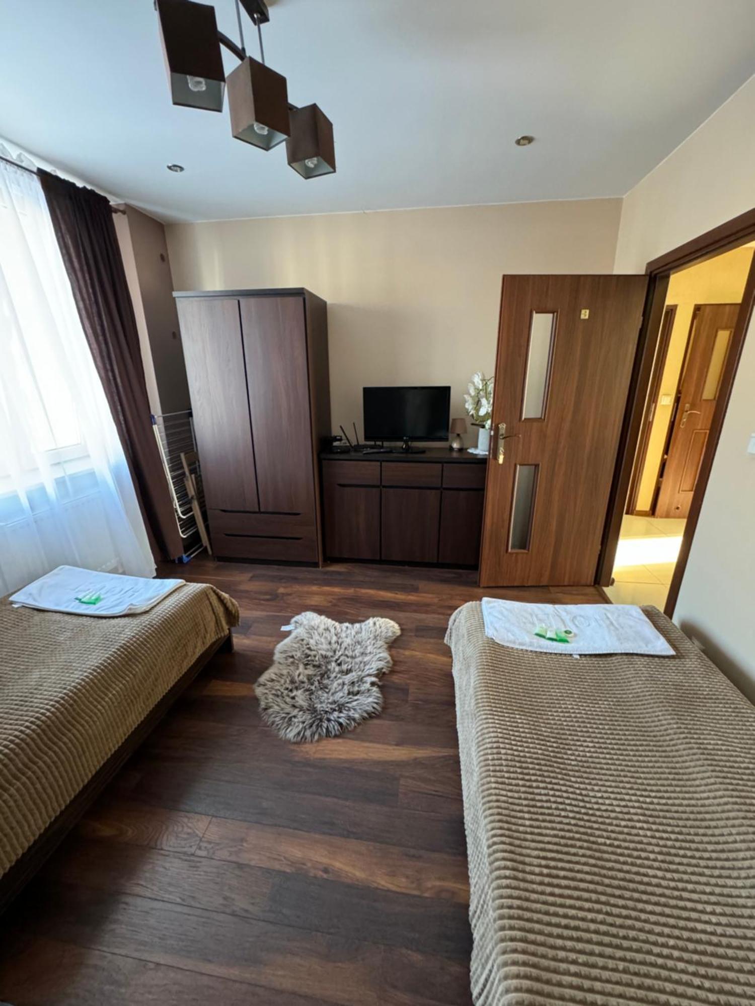 Apartament Sandra Kielce Kültér fotó